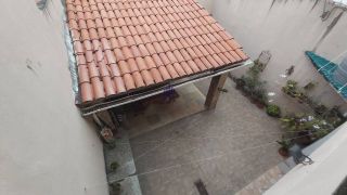 CASA SOLTA NA CIDADE DOS FUNCIONÁRIOS