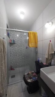 CASA SOLTA NA CIDADE DOS FUNCIONÁRIOS