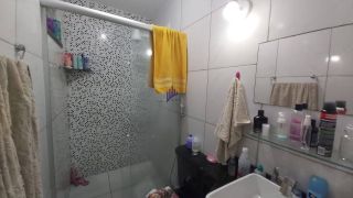 CASA SOLTA NA CIDADE DOS FUNCIONÁRIOS