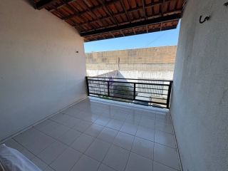 Casa à venda no Passaré