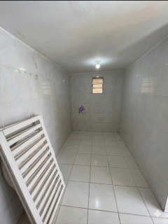 Casa com 5 quartos 4 suítes no bairro Luciano Cavalcante em Fortaleza
