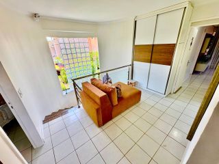 Casa com 5 quartos 4 suítes no bairro Luciano Cavalcante em Fortaleza