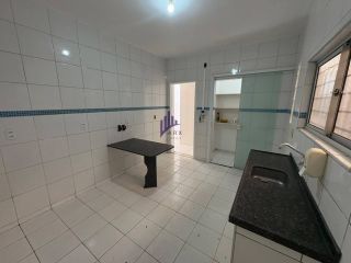 Casa plana com 4 suítes e piscina na Maraponga