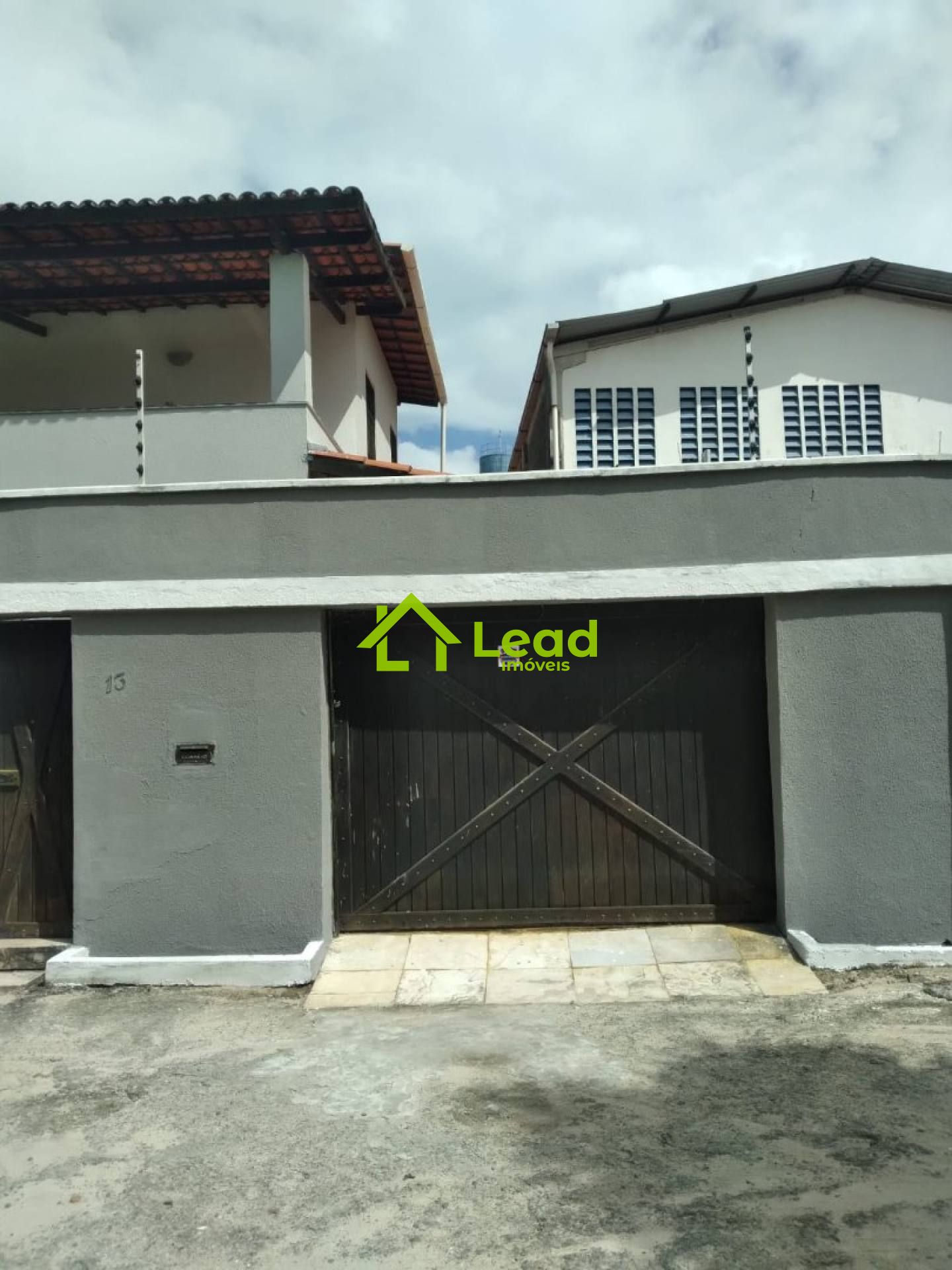 Casa Duplex com 03 Suítes a Venda em Fortaleza- Ceará