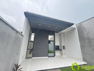 Casa com 03 Suítes á Venda na Lagoa Redonda Fortaleza- Ceará