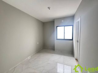 Casa com 03 Suítes á Venda na Lagoa Redonda Fortaleza- Ceará