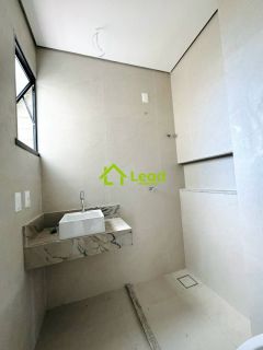 Casa Duplex com 04 Quartos á Venda de Alto Padrão Van Gogh Girassóis Eusébio - Ceará