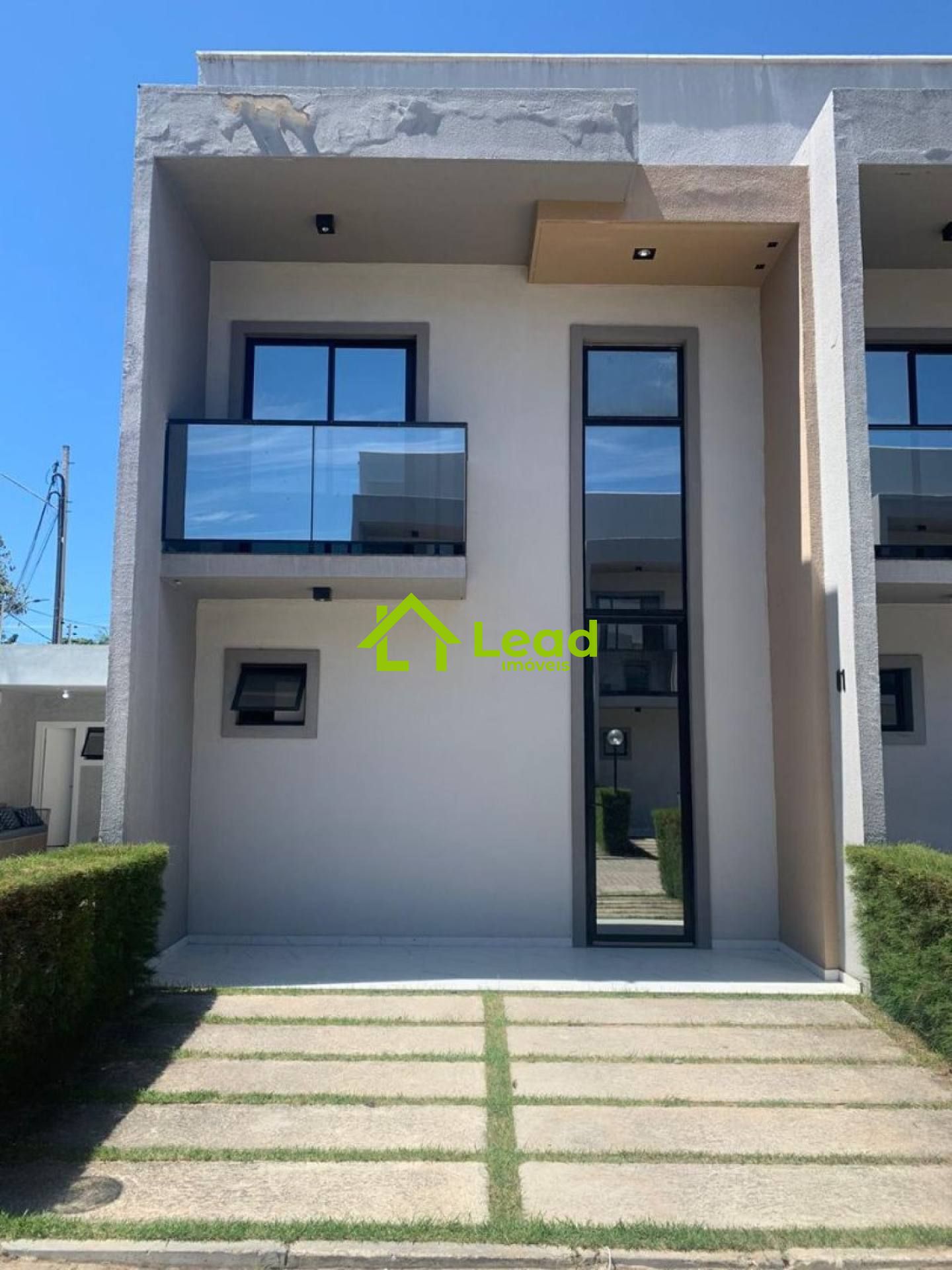 Casa com 03 Quartos no Eusébio á Venda- Ceará