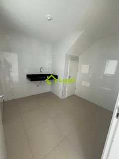 Casa com 03 Suítes á Venda no Bello Village Eusébio- Ceará