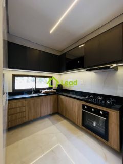 Casa 03 Quartos á Venda no Premiato Cond. Clube Eusébio - Ceará