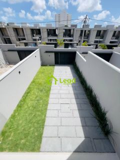 Casa Duplex de Alto Padrão no Eusébio com 04 Quartos á Venda Van Gogh Oliveira- Ceará