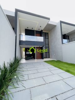 Casa Duplex de Alto Padrão no Eusébio com 04 Quartos á Venda Van Gogh Oliveira- Ceará