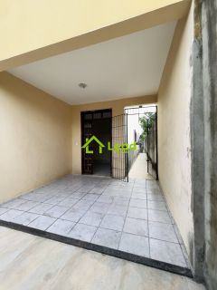 Casa Duplex com 06 Quartos á Venda na Sapiranga Fortaleza- Ceará