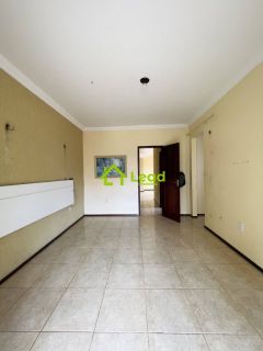 Casa Duplex com 06 Quartos á Venda na Sapiranga Fortaleza- Ceará