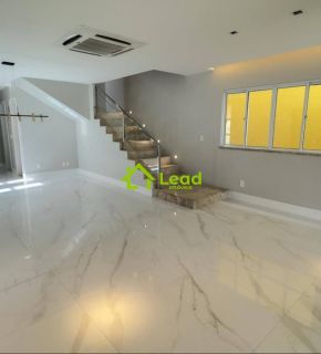 Casa Duplex 03 Quartos á Venda na Messejana Fortaleza - Ceará