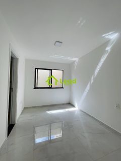 Casa Plana com 03 Quartos á Venda Amora Residence Eusébio - Ceará