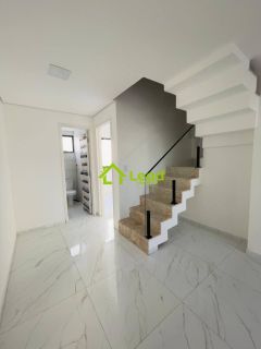 Casa Duplex Santorini Residence com 4 Suítes no Coité – Eusébio/CE