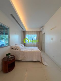 Casa Duplex com 4 Suítes à Venda no Residencial Victor I Eusébio–CE