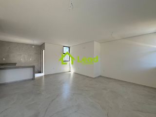 Casa Solta Duplex à Venda com 4 Suítes Van Gogh Eusébio – Ceará