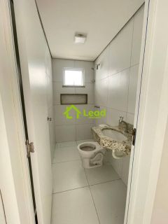 CASA COM 3 SUÍTES A VENDA NO CRISTAL VILLE RESIDENCE  EUSÉBIO- CE