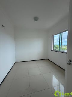Casa Duplex de Esquina com Piscina e Energia Solar  3 Quartos no Eusébio- Ceará