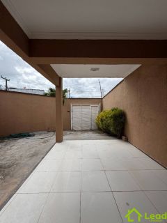 Casa Duplex de Esquina com Piscina e Energia Solar  3 Quartos no Eusébio- Ceará
