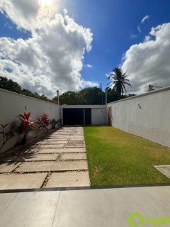 Casa 4 Suítes à Venda  no Villa Capri com Móveis Projetados no Eusébio- CE