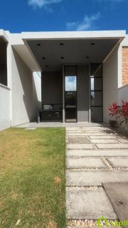Casa 4 Suítes à Venda  no Villa Capri com Móveis Projetados no Eusébio- CE