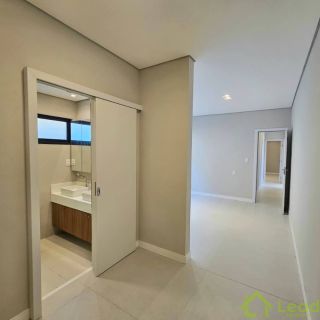 Casa com 02 Suítes á Venda no Cidade Alpha 4 Eusébio - Ceará