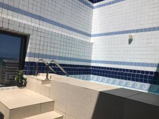 Cobertura no Edifício Tobago, 290 metros quadrados, duplex, 3 vagas de garagem, alto padrão, vista mar
