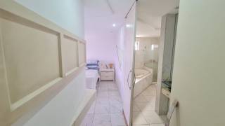 Edf Meyer Messel em Apipucos,245m,4 Qtos,3 varandas,andar alto,lazer completo,4 vagas.