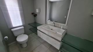 Sala Comercial, Clinical Center, Boa viagem, 80m, dividida em 2 consultório, banheiro na recepção.