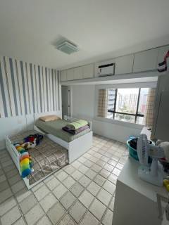 Edifício Belize, 330m², 4 quartos, 4, suítes, closet, dependência completa, 4 vagas, cobertura, vista mar