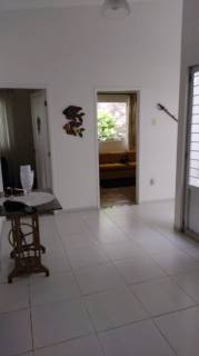 Casa em boa viagem, 390m,3 quartos, área externa ampla, 2 vagas.