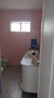 Casa em boa viagem, 390m,3 quartos, área externa ampla, 2 vagas.