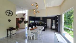 Casa de Altissimo Padrão em Aldeia,condominio Mirante de Aldeia II,mobiliada,4 suites,417m²