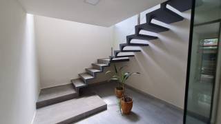 Casa de Altissimo Padrão em Aldeia,condominio Mirante de Aldeia II,mobiliada,4 suites,417m²