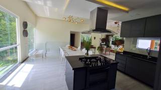 Casa de Altissimo Padrão em Aldeia,condominio Mirante de Aldeia II,mobiliada,4 suites,417m²