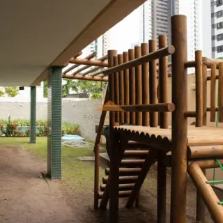 Apartamento com 3 quartos, 1 suíte e 2 vagas de garagem em Boa Viagem