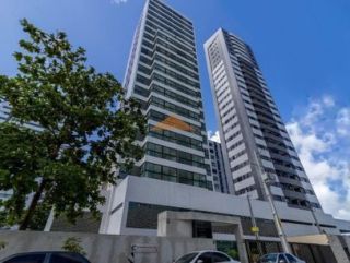 Apartamento com 3 quartos, 1 suíte e 2 vagas de garagem em Boa Viagem