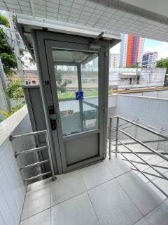 Edf Costa de Atapuz, Boa Viagem, andar alto, varanda, vista mar, muito ventilado, 90m², 3 quartos com 1 suíte, 2 vagas