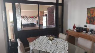 Casa com piscina, piedade, 240m² área construída,3 vagas, área de churrasco completa