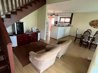 Casa à venda, 240 m², 4 quartos, 3 suítes, mobiliado, pronto em Gravatá/PE