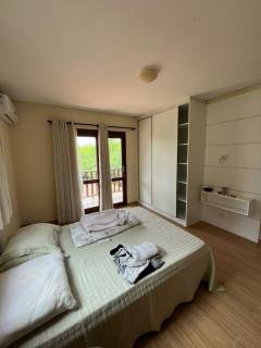 Casa à venda, 240 m², 4 quartos, 3 suítes, mobiliado, pronto em Gravatá/PE