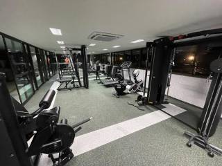 Edf. Parador de Navarra, 4 quartos sendo 4 suítes, 156 metros quadrados, 3 vagas de garagem, pronto, alto padrão, andar alto