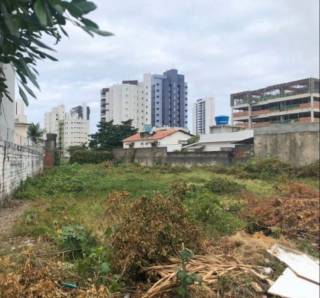 Terreno com 1.500 metros quadrados em Casa Forte