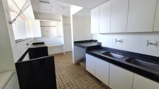 Edf. Dom Afonso Henriques, 4 suítes, 500m2, 4 vagas de garagem, beira mar, alto padrão, bem localizado, andar alto