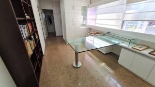 Edf. Maria Hilda, 3 suítes, 4 vagas, beira mar, alto padrão, bem localizado