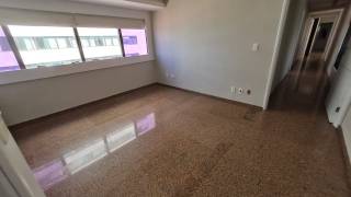 Edf. Maria Hilda, 3 suítes, 4 vagas, beira mar, alto padrão, bem localizado
