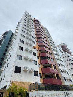 Edifício Costa do Mar em Boa Viagem, 104m², 3 quartos, 1 suíte, varanda, reformado, 2 vagas de garagem